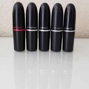 MAC LIPSTICKS💄